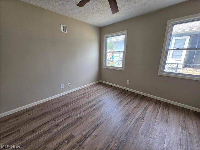 12813 Guardian Boulevard, Cleveland, OH 44135
