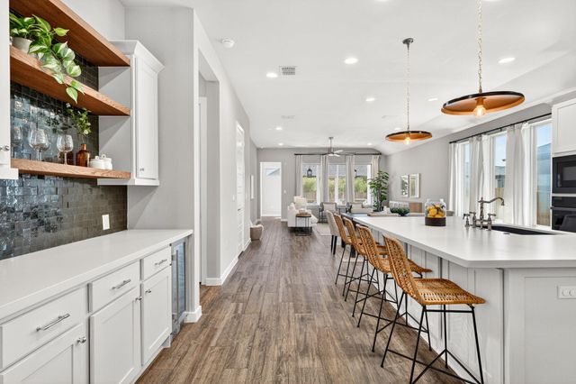 8207 Chrysler BND, Austin, TX 78744