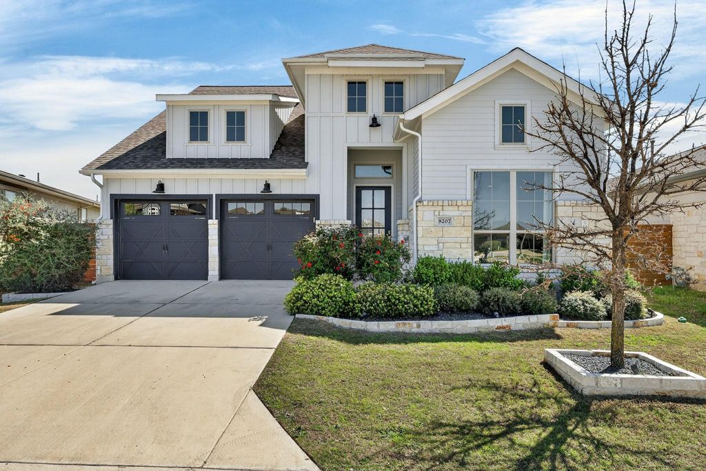 8207 Chrysler BND, Austin, TX 78744