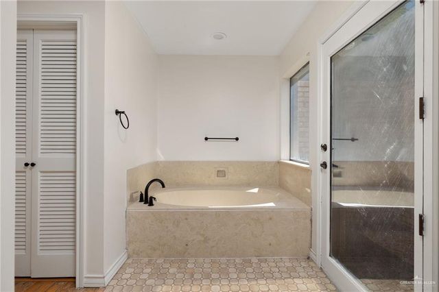 609 N Mccoll Circle, Mcallen, TX 78501