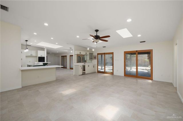 609 N Mccoll Circle, Mcallen, TX 78501