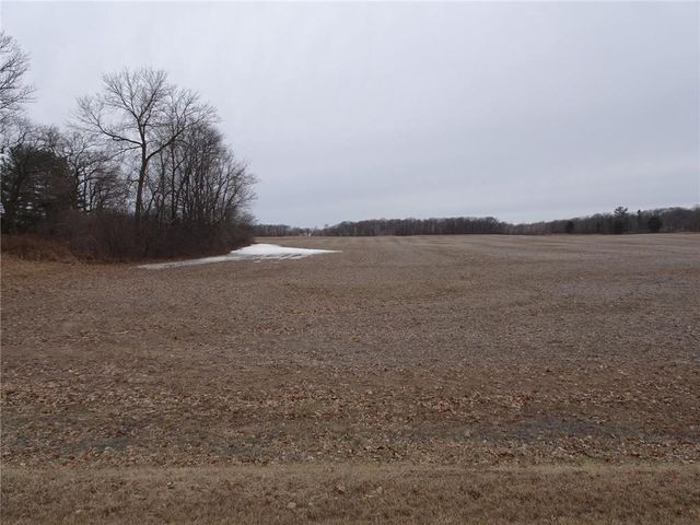 900 270th Avenue, Luck, WI 54853