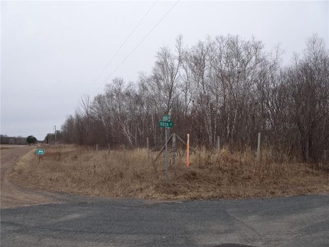 900 270th Avenue, Luck, WI 54853