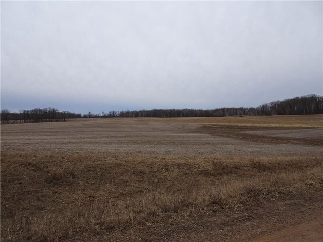900 270th Avenue, Luck, WI 54853