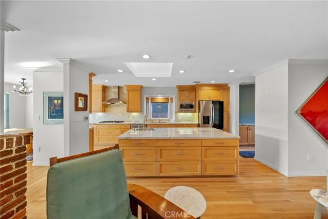 5035 Greenbush, Sherman Oaks, CA 91423