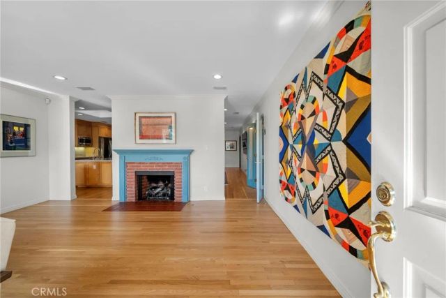 5035 Greenbush, Sherman Oaks, CA 91423