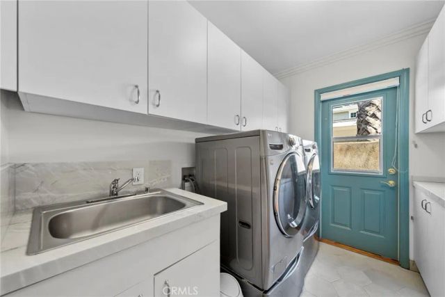 5035 Greenbush, Sherman Oaks, CA 91423