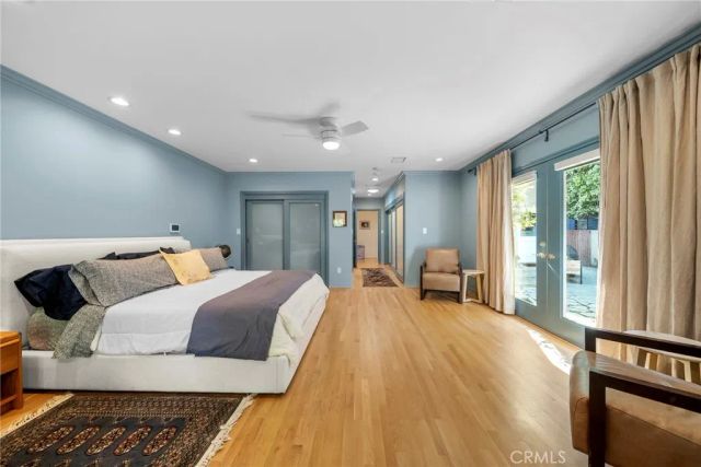 5035 Greenbush, Sherman Oaks, CA 91423