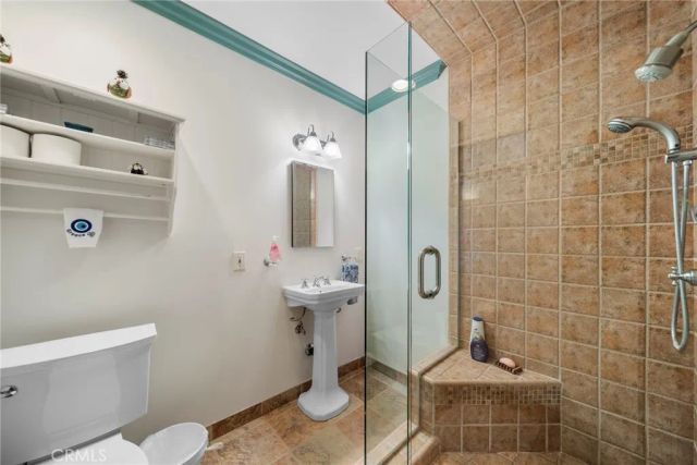 5035 Greenbush, Sherman Oaks, CA 91423