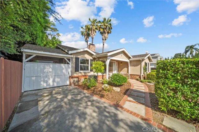 5035 Greenbush, Sherman Oaks, CA 91423