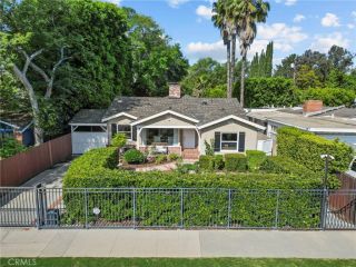 5035 Greenbush, Sherman Oaks, CA 91423