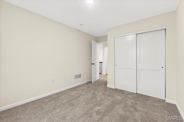 421 Chamberlain, Troy, IL 62294