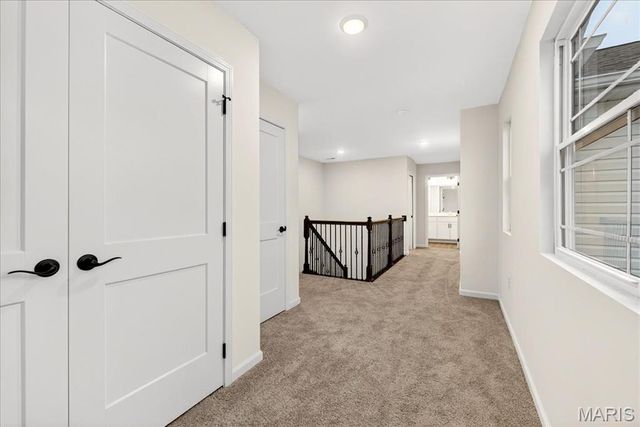 421 Chamberlain, Troy, IL 62294