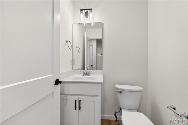 421 Chamberlain, Troy, IL 62294