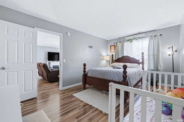 7826 Noble Ridge, Fort Wayne, IN 46825