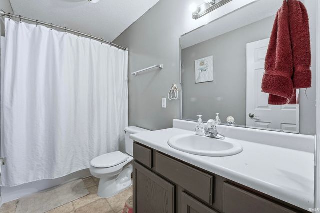 7826 Noble Ridge, Fort Wayne, IN 46825