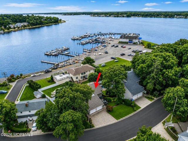 1421 Summit Place, Toms River, NJ 08753