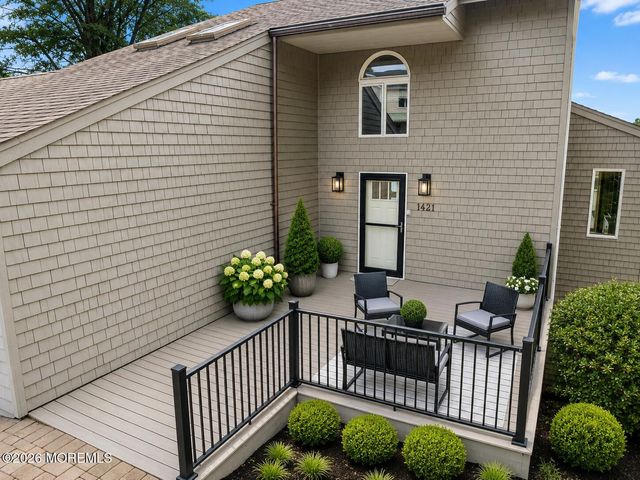 1421 Summit Place, Toms River, NJ 08753