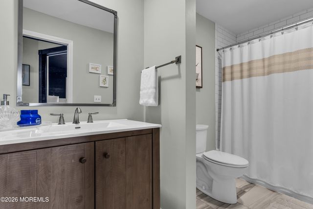 1421 Summit Place, Toms River, NJ 08753