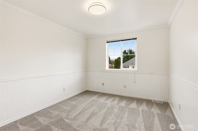 21601 129th Avenue SE, Kent, WA 98031