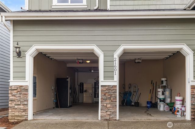 21601 129th Avenue SE, Kent, WA 98031