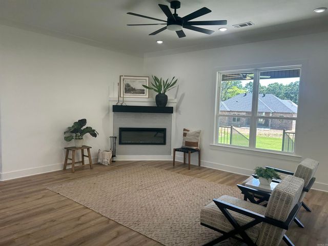 912 Conrad Cove, Jacksonville, AR 72076