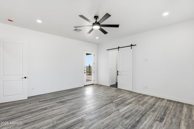 2079 W MOON DUST Trail, San Tan Valley, AZ 85144