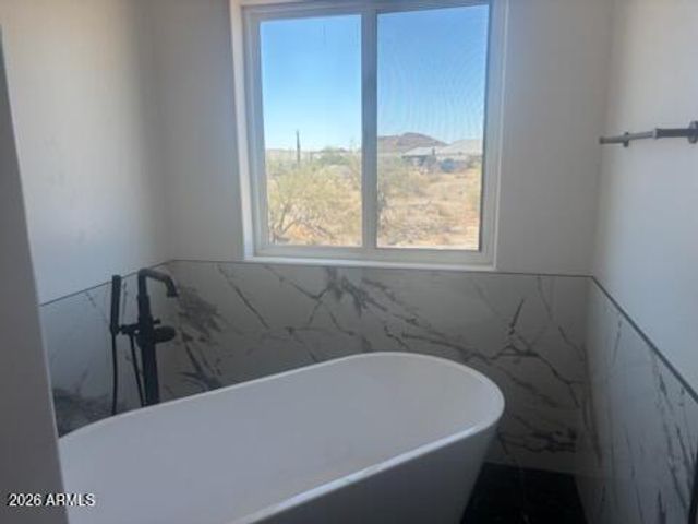 2079 W MOON DUST Trail, San Tan Valley, AZ 85144