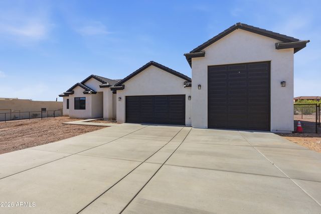 2079 W MOON DUST Trail, San Tan Valley, AZ 85144