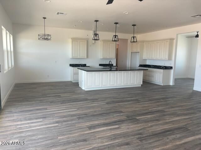 2079 W MOON DUST Trail, San Tan Valley, AZ 85144