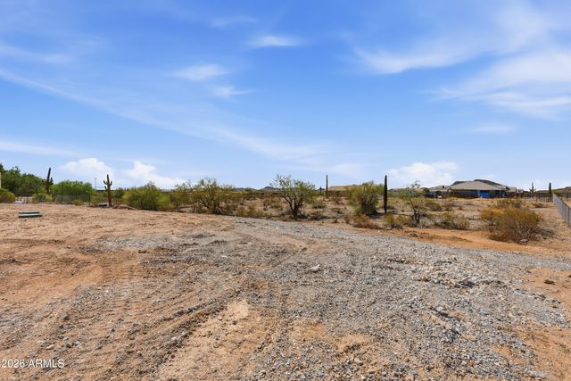 2079 W MOON DUST Trail, San Tan Valley, AZ 85144