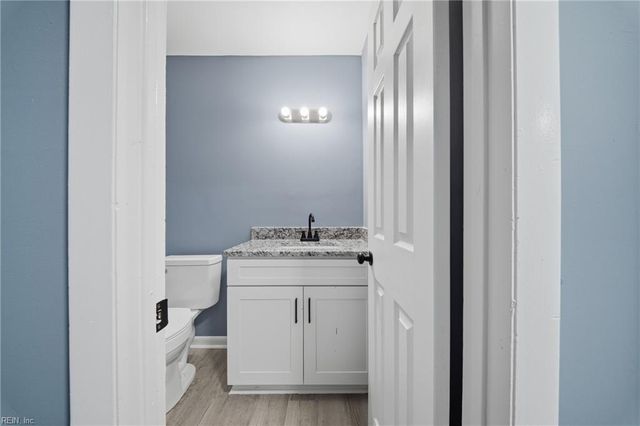 3648 Ship Chandlers WHRF, Virginia Beach, VA 23453