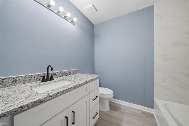 3648 Ship Chandlers WHRF, Virginia Beach, VA 23453