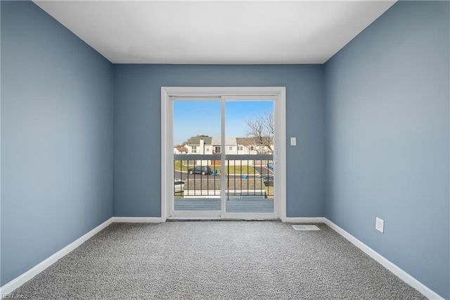 3648 Ship Chandlers WHRF, Virginia Beach, VA 23453