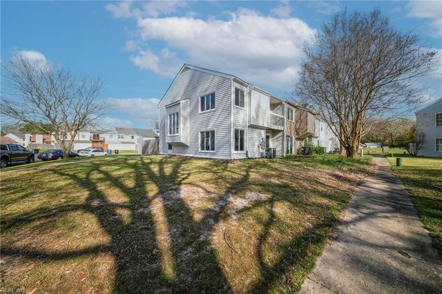 3648 Ship Chandlers WHRF, Virginia Beach, VA 23453