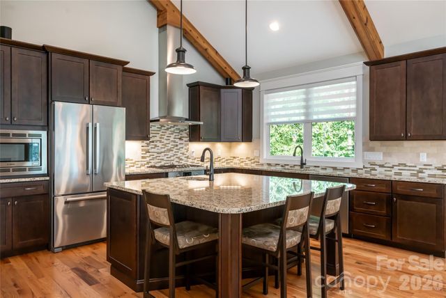 8 Sugarland Ridge Road, Fairview, NC 28730