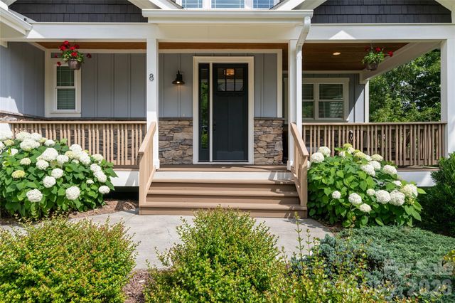 8 Sugarland Ridge Road, Fairview, NC 28730