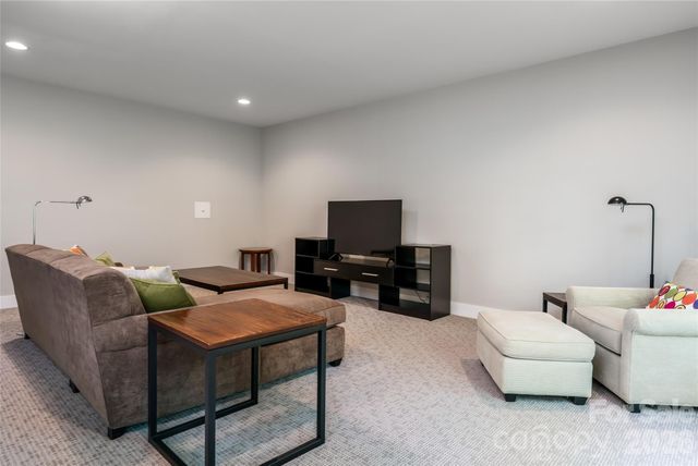 8 Sugarland Ridge Road, Fairview, NC 28730