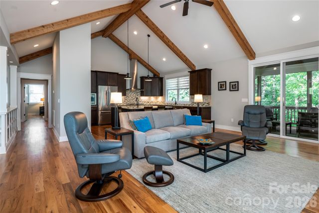 8 Sugarland Ridge Road, Fairview, NC 28730