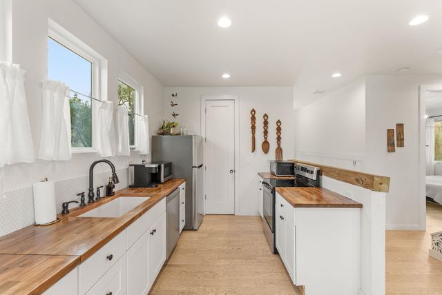 5460-A Fm 2325, Wimberley, TX 78676