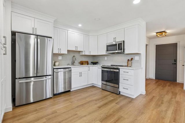 7595 Braidburn Avenue, Newark, CA 94560