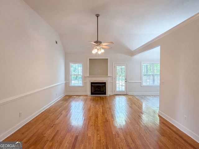 141 Lake Chase Drive S, Griffin, GA 30224