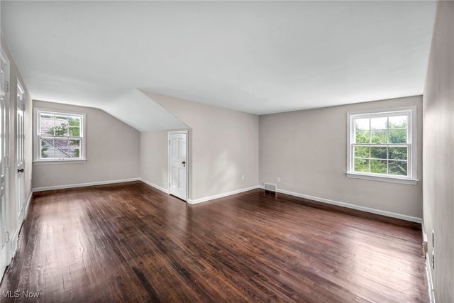 23580 Shaker Boulevard, Shaker Heights, OH 44122