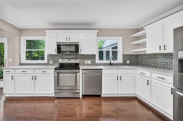 23580 Shaker Boulevard, Shaker Heights, OH 44122