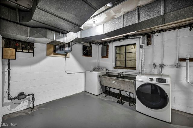 23580 Shaker Boulevard, Shaker Heights, OH 44122