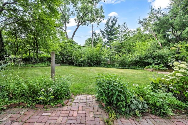 23580 Shaker Boulevard, Shaker Heights, OH 44122