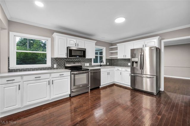 23580 Shaker Boulevard, Shaker Heights, OH 44122