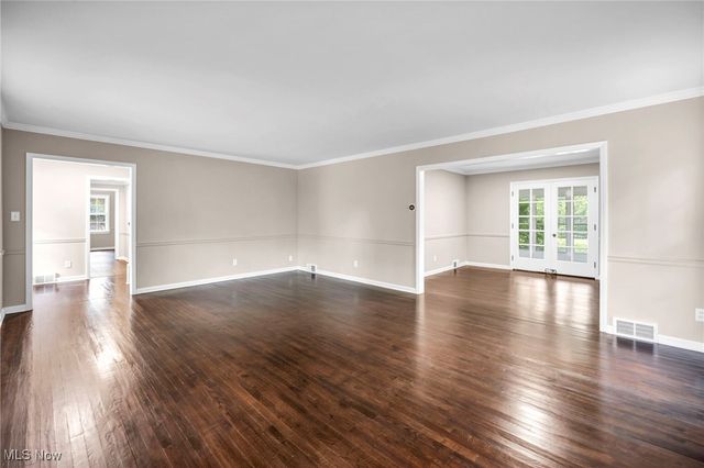 23580 Shaker Boulevard, Shaker Heights, OH 44122