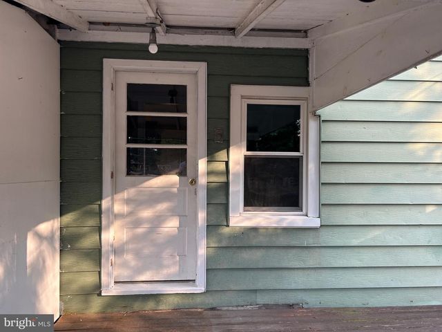 44 N CHURCH STREET, Ephrata, PA 17522