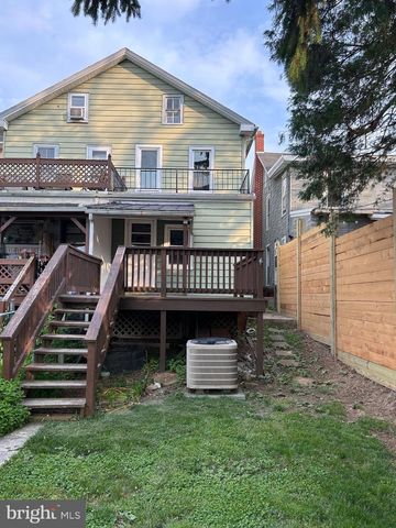 44 N CHURCH STREET, Ephrata, PA 17522
